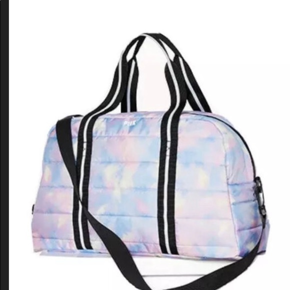 VICTORIA SECRET 🎀 “PINK” PURPLE,PINK & BLUE TIE DYE QUILTED DUFFLE BAG TOTE-NEW - Picture 6 of 7